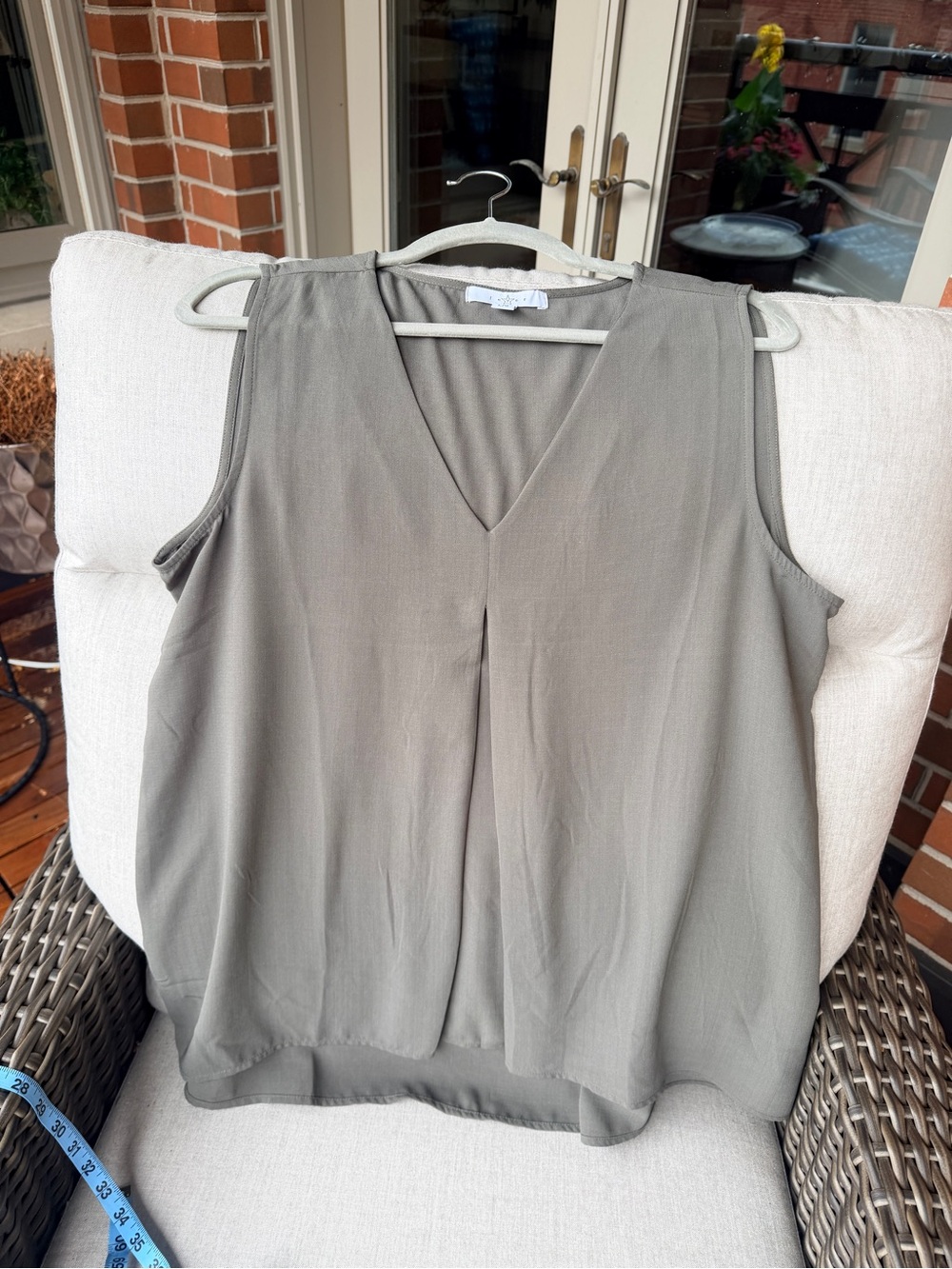 Fever Olive V-Neck Sleeveless Blouse